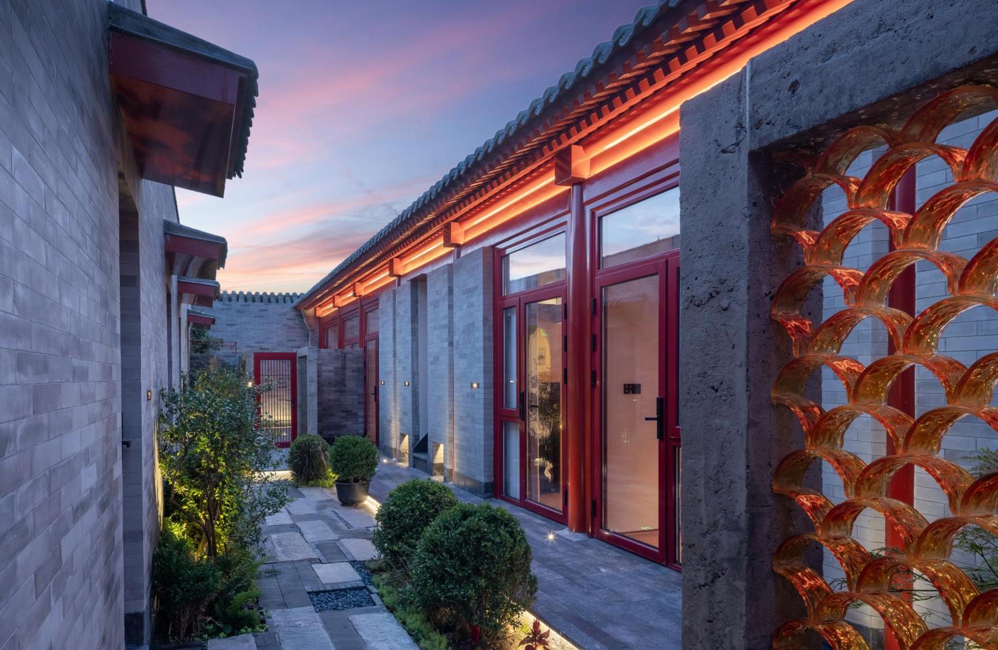 Happy Dragon Courtyard- Newly Renovated With French Windows, Near Tian'Anmen Forbidden City,Lama Temple And Heaven Temple, 3Minutes Walk From Subway,Fluent English Speaking With Tourist Sights Tickets Service ,Free Coffee &Laundry Service Pekin Dış mekan fotoğraf
